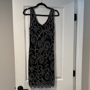 Chic Black and Silver Patterned Mini Dress